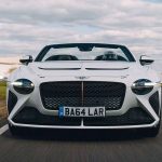 اولین تجربهٔ رانندگی با بنتلی بکلار، تجلی مهارت مولینر +تصاویر