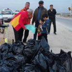 پاکسازی طبیعت ابوالفیروز- گندم ریز توسط شهروندان دشتستانی/ تصاویر