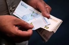 تورم ۴۵ درصد، افزایش حقوق ۲۰ درصد!